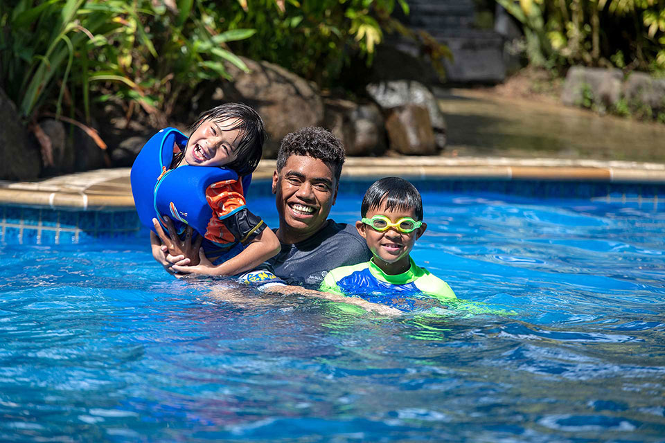 8-Fiji-Accommodation-Bure Fiji Accomodation Bure Experiences