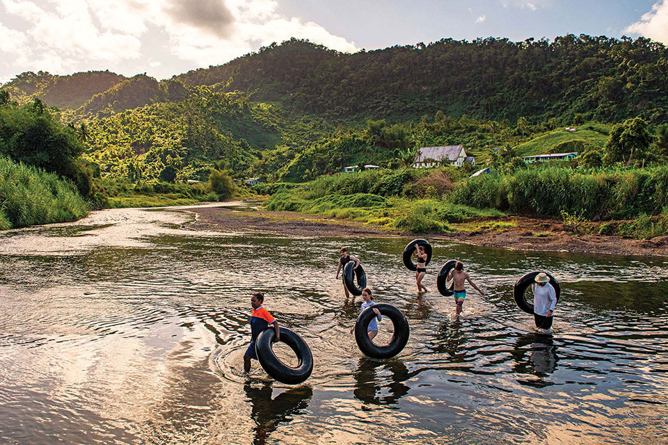 9-Fiji-Vacation-Excursions-Adventures_