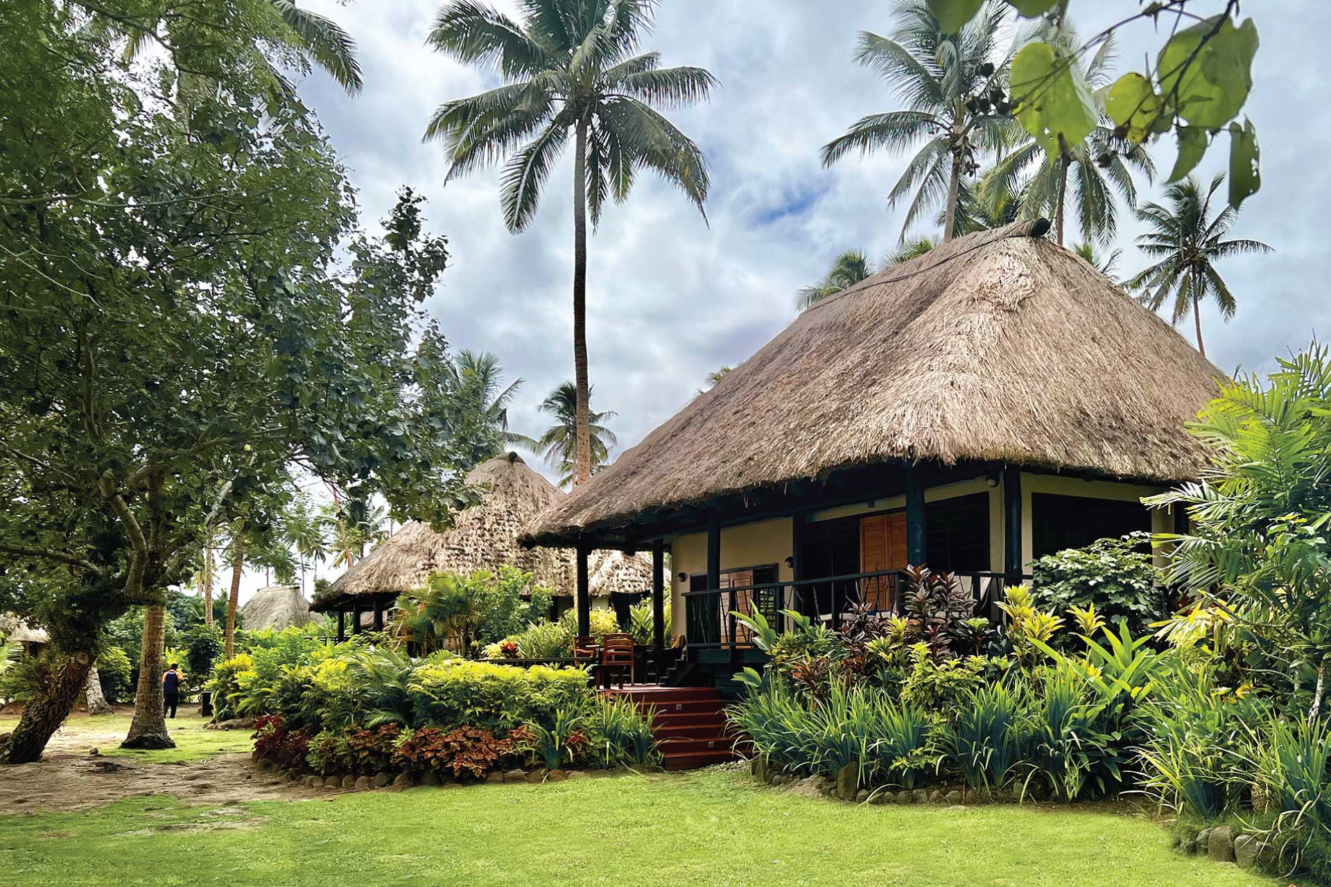fiji-oceanfront-point-reef-bure1 Fiji oceanfront point reef bure