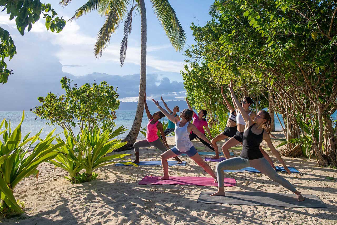 2-Fiji-Yoga-Resort-Instuctors